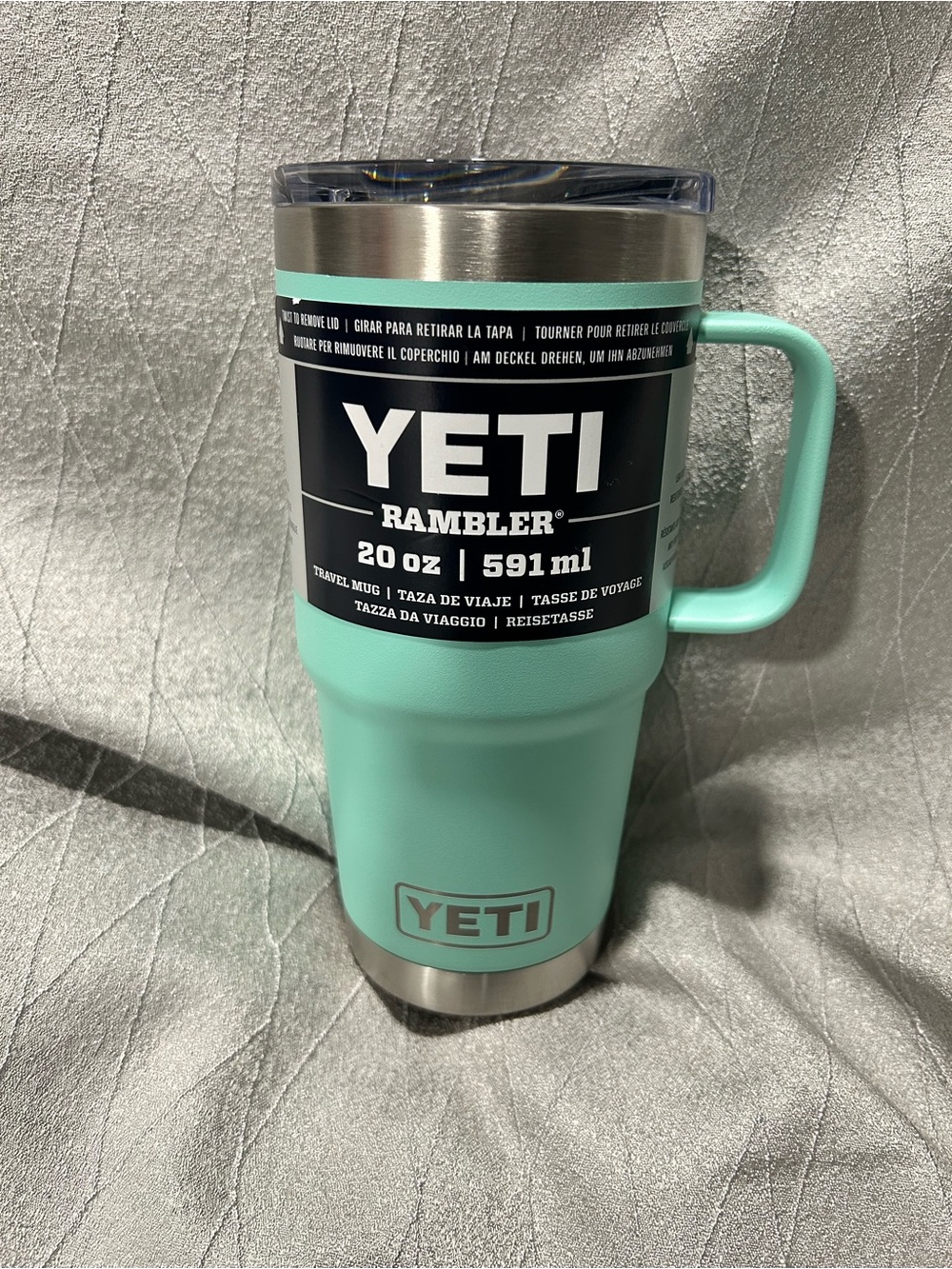 Yeti Rambler 20 oz Travel Mug - Seafoam Green with Stainless Steel